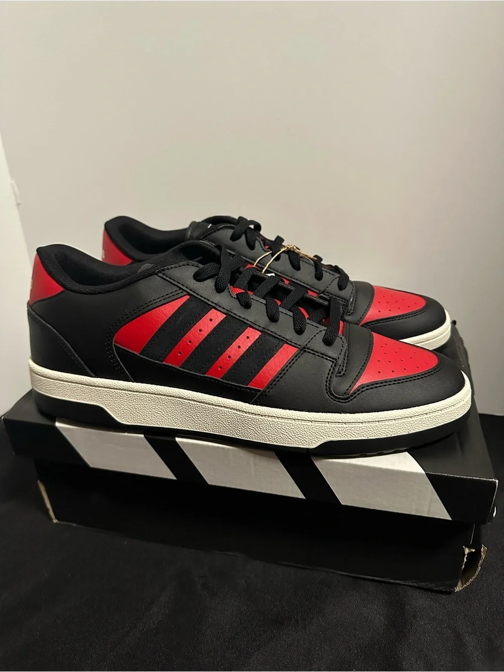 Adidas Break Start Men’s 11.5 Black Red Basketball Shoes JR1440 Brand New w/ Box